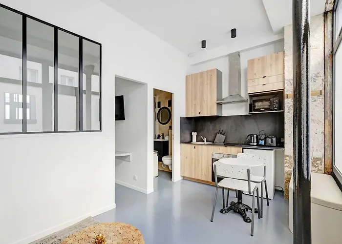 Διαμέρισμα Beautiful - 1br-2p - Near Nation *